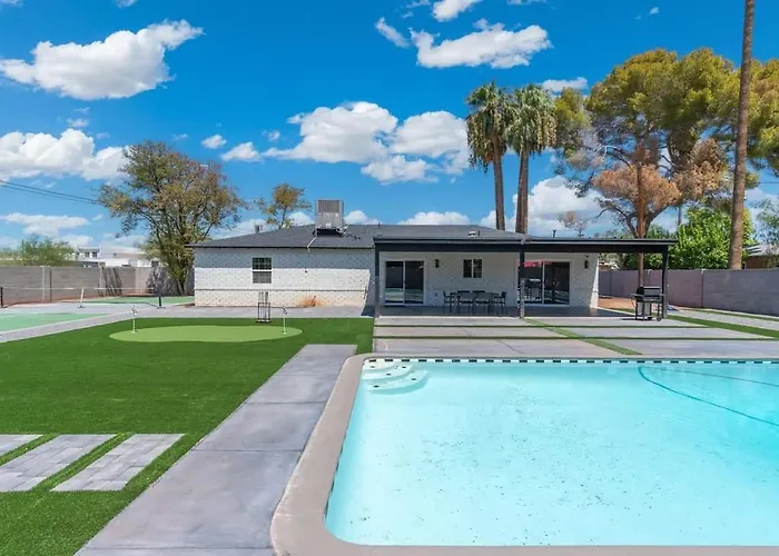 Downtown Pool Pickleball Mini Putt Az * Phoenix